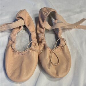 BLOCH Leathr Ballet Slipper Split Sole 4C